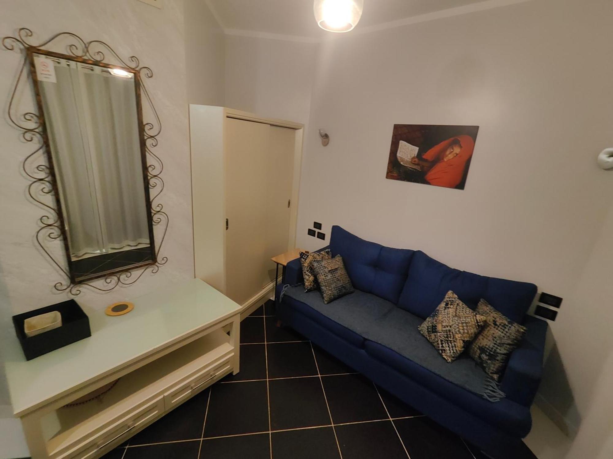 Tony's Privy Beds By Red Sea
